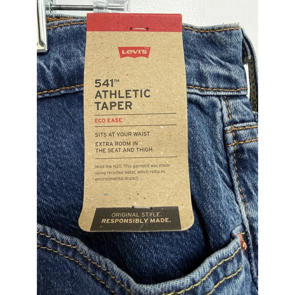 Levis 541 Athletic Taper Mens ‎ 38x32 Medium Wash Denim Blue Jeans (EE9) NWTs
